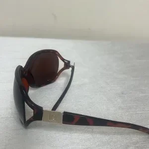Liz Claiborne | Accessories | Liz Clairborne Sunglasses With  display picture 1